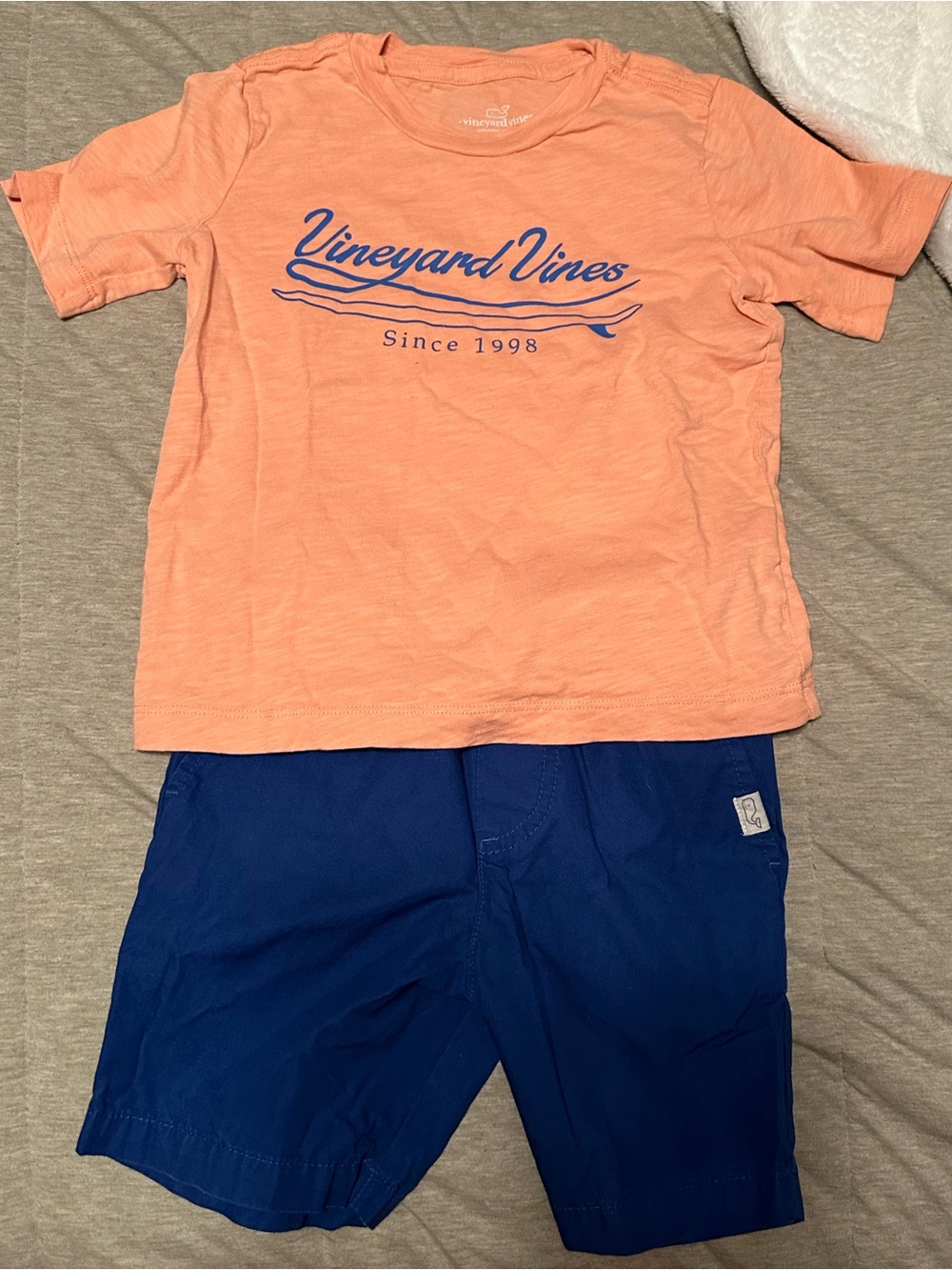 Vineyard Vines Coral Tee with Blue Logo and Navy Shorts
